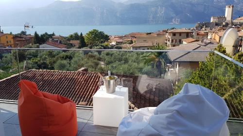 Blue Sky Garda - Sunset - Apartment - Malcesine