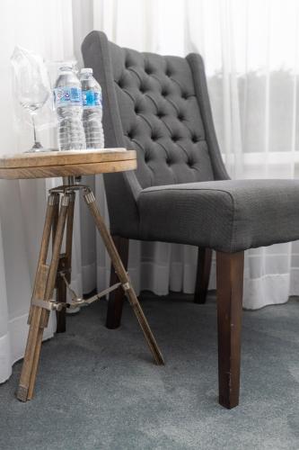 Nantucket Whale Inn, Half Moon Bay Nantucket Whale Inn, Half Moon Bay