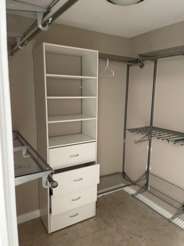 Crescent Park King bedroom with Large private bathroom