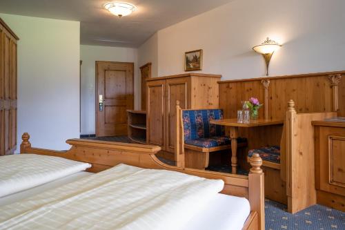 Posthotel Erlerwirt – Erl, MO