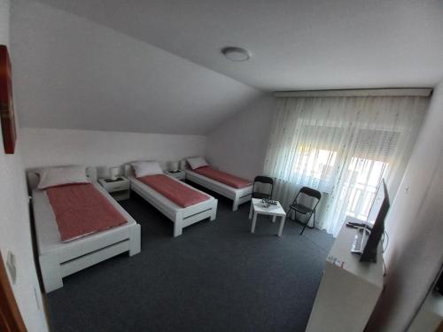 Guesthouse Denis - image 7