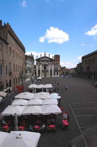Instalaciones, Hotel Mantegna Stazione in Mantova