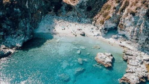CALABRIA CALETTA ROMANTICA casa sul mare