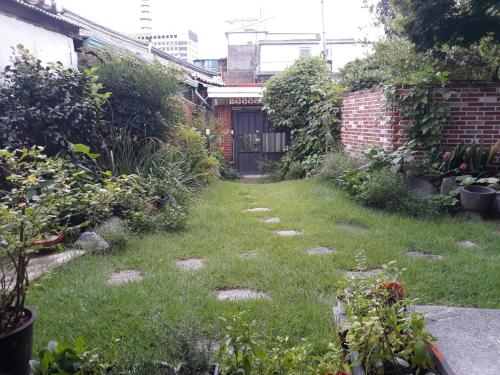 Hans House, Seul
