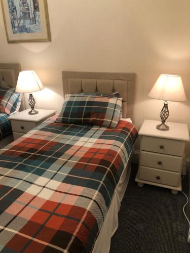 Large Grange Apartment, Edinburgh (photo 4)