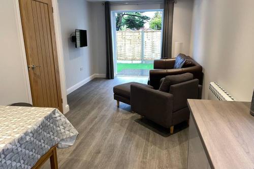 New apartment within short walk of the beach in East Southbourne and Tuckton