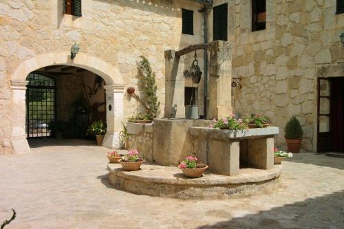 32205663 Monnaber Nou Finca Hotel & Spa