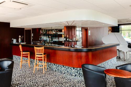 Mercure Nevers Pont De Loire - image 2