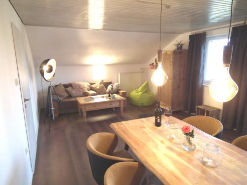 Ferienwohnung Das Inge die Oberne in Bernau - Apartment - Bernau am Chiemsee