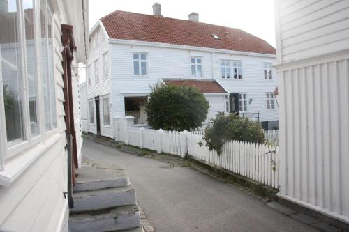 Gamle apoteket i Gamle Skudeneshavn - Apartment