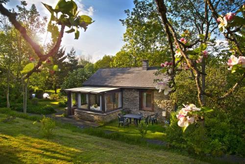 La Petite Maison gîte à louer Six Planes