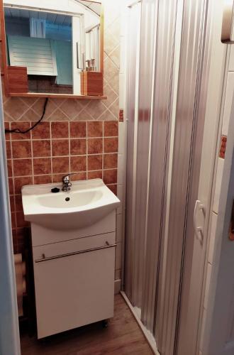 Fürdőszoba, Abat Oliba in Puigcerda