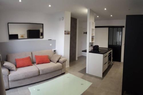 Biarritz centre haut de gamme. Calme. 150 m plage. gîte à louer La Négresse