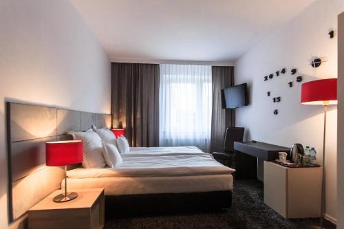 Hotel Ratuszowy Room Type - Deluxe Double Room with City View