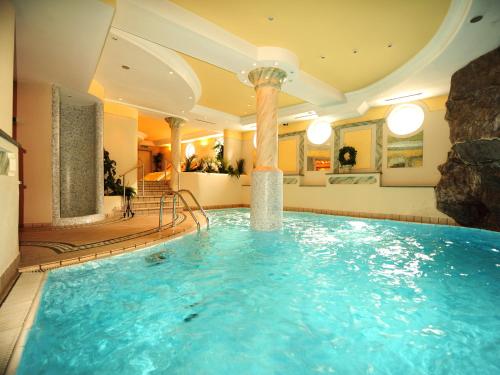Úszómedence, Hotel Salnerhof in Ischgl