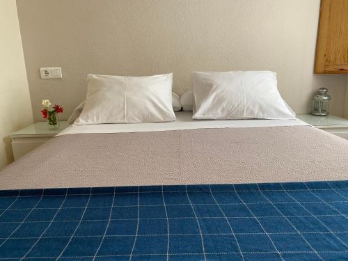 Hostal Moscatel - image 3