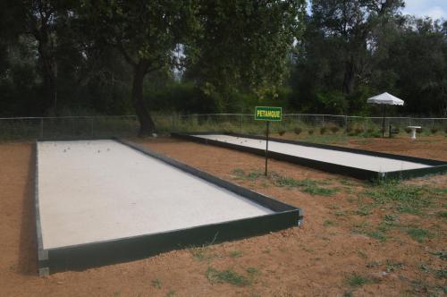 CNic Gemini Hotel - image 9