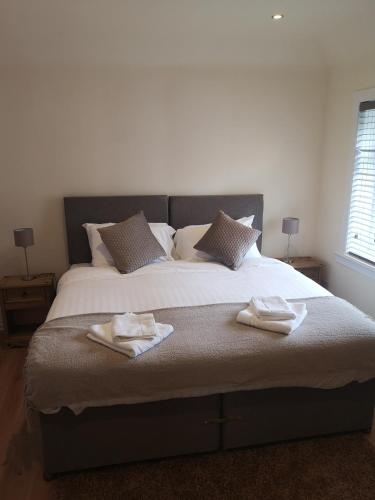 Arrochoile Cottage, Glasgow (photo 2)