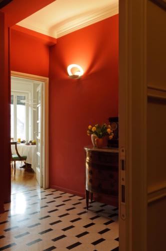 Double Room image 10