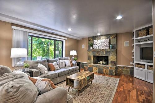 . Lush Gresham Sanctuary with Cozy Backyard Patio!