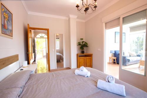 Cuencaloft Villa del Tío Tomarro (Cuencaloft Villa del Tio Tomarro) in 比利亞爾巴德拉塞拉