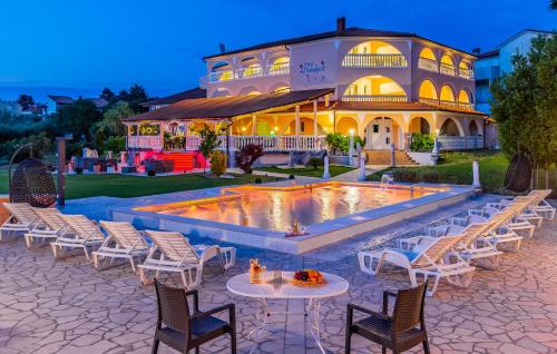 Villa Natalija - main image