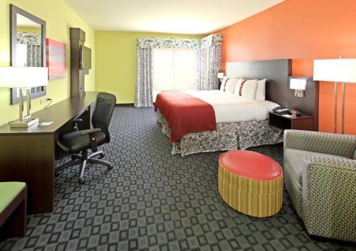 Photo - Holiday Inn Garland, an IHG Hotel