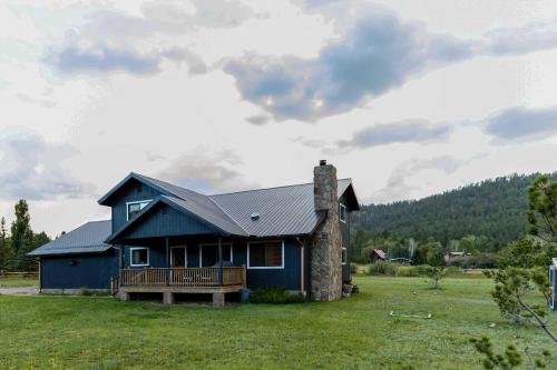 Whispering Hollow Lodge on Greer Main St! - main image
