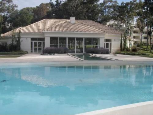 مسبح, Green Park Solanas 2 ambientes en PB Excelente vista in Chihuahua