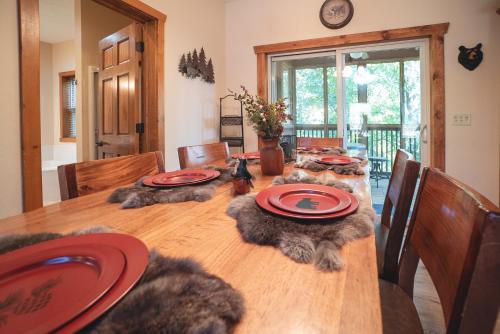 Bear Cub Retreat