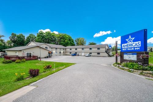 Americas Best Value Inn Marquette - Hotel - Marquette Mountain