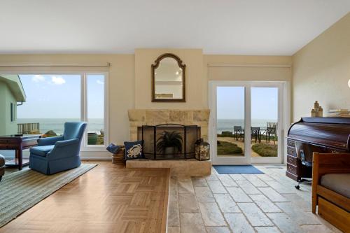 @ Marbella Lane - Oceanfront w/ unobstructed views!! @ Marbella Lane - Oceanfront w/ unobstructed views!!