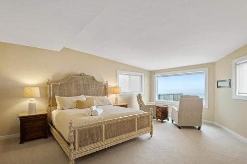 @ Marbella Lane - Oceanfront w/ unobstructed views!! @ Marbella Lane - Oceanfront w/ unobstructed views!!