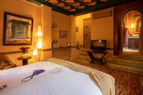 Tataoui Suite room in Riad Hizad