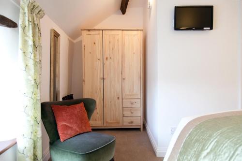 Belmont Bed and Breakfast - image 5