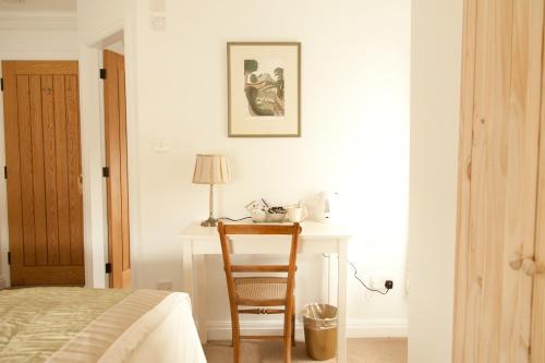 Belmont Bed and Breakfast - image 12