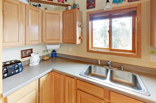 Hemlock Cabin, Granby (foto 11)