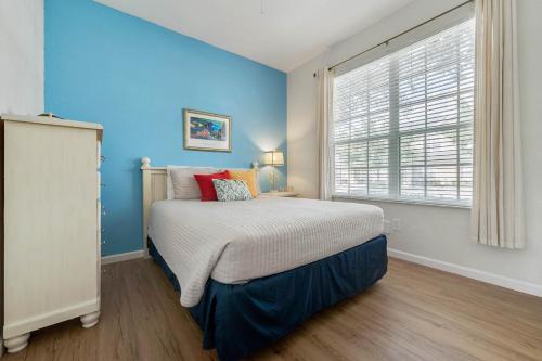 Disney Home - image 13