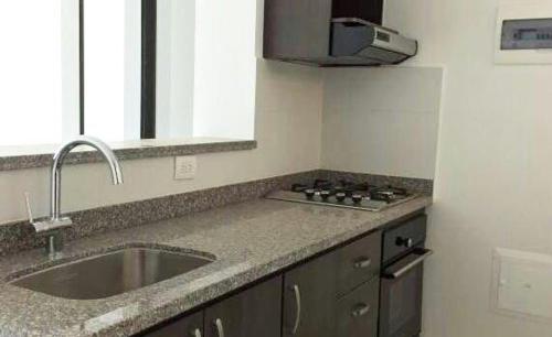El Rodadero Habitacion privada en apartamento compartido