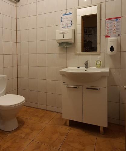 Single Room with Shared Bathroom