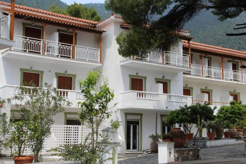 Elios Holidays Hotel in Neo Klima