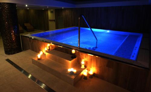 Hotel & Spa Real Villa Anayet in Aisa