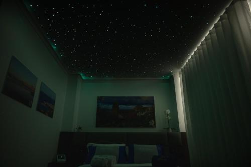 Superior Family Room image 4