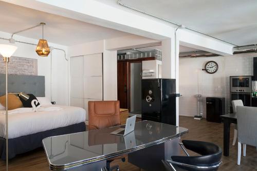 hotel photo