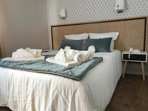 1 double bed