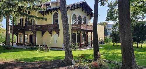 A szálláshely kívülről, Villa Musik - apartments in historical Villa , Baden in Baden