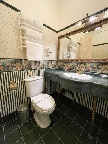 Royal Olympic Hotel - image 3