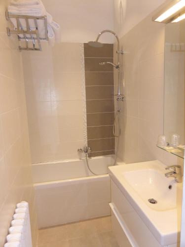 Hôtel Le Mondon - image 13