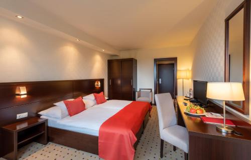 322307566 Hunguest Hotel Gyula