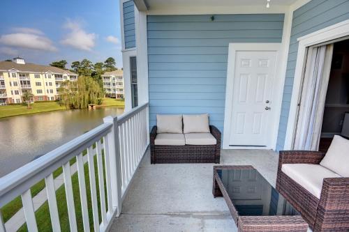 4827 Magnolia Lake Drive, #302 condo
